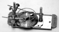 A close-up of a device
Description automatically generated with low confidence