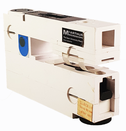 A picture containing appliance, kitchen appliance
Description automatically generated